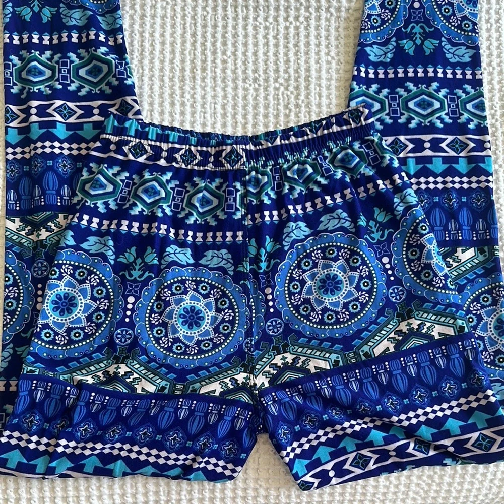 Blue Patterned Leggings - Picture 2 of 3